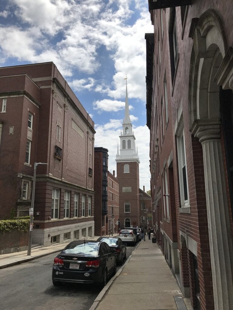 where to stay in boston