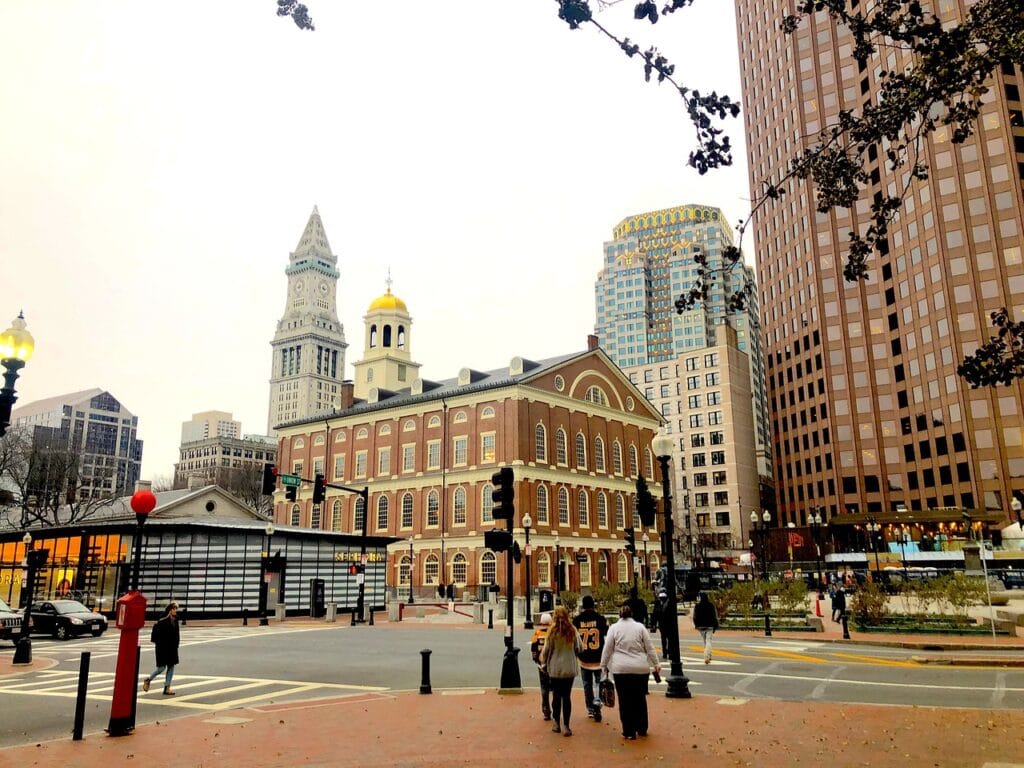 where to stay in boston