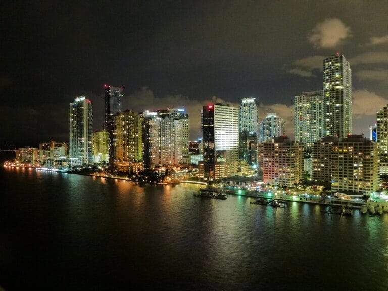 where to stay in miami for the first time