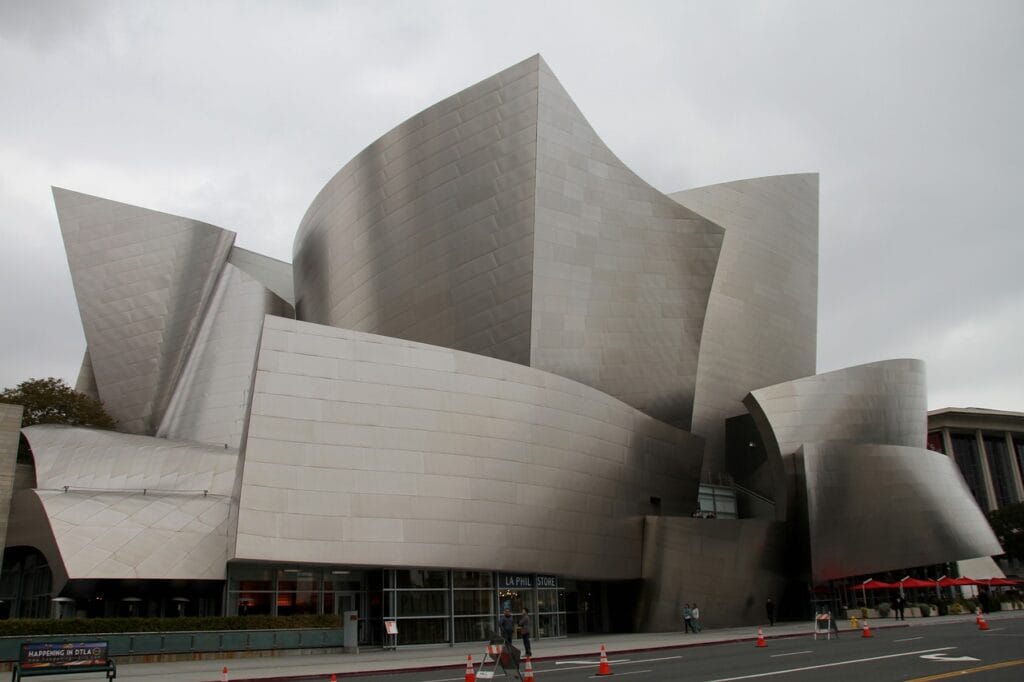 where to stay in los angeles first time